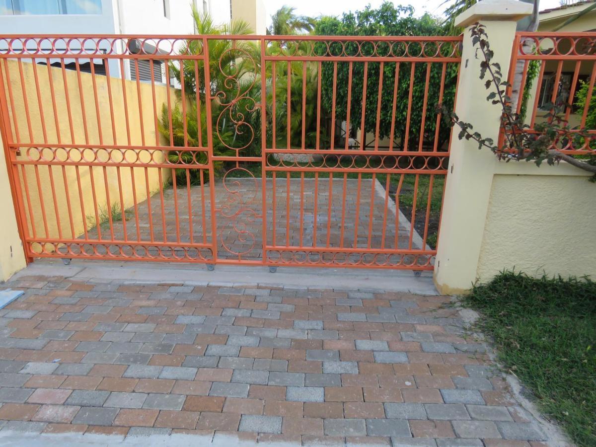 Villa Canelle تراوْ أوكس بيتْشيز المظهر الخارجي الصورة